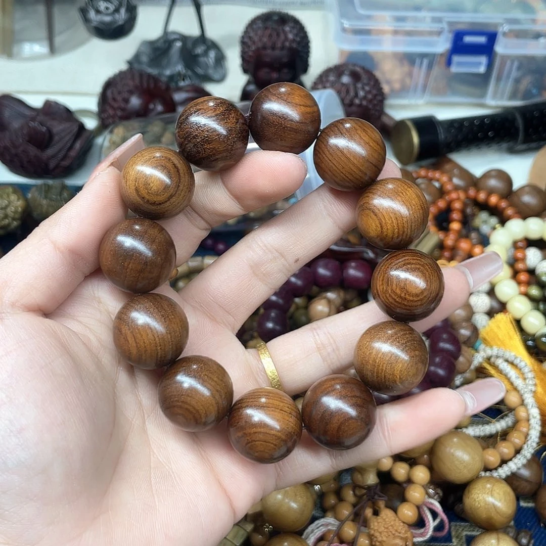 维腊木（绿檀）无事牌