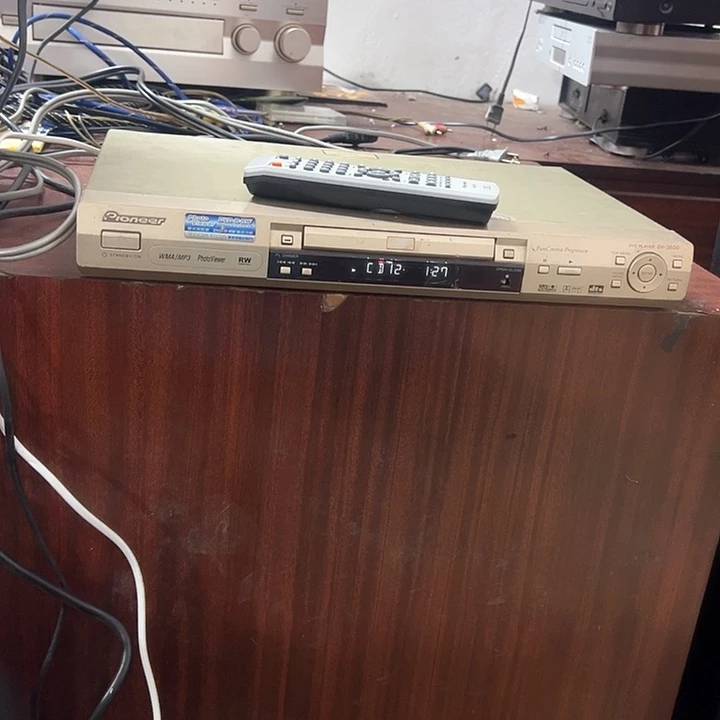 8新二手DVD机，少个按键，不包邮