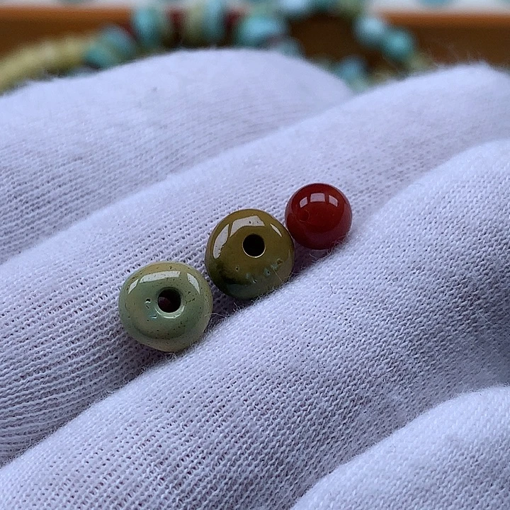 南红玛瑙未镶嵌珠宝奇石