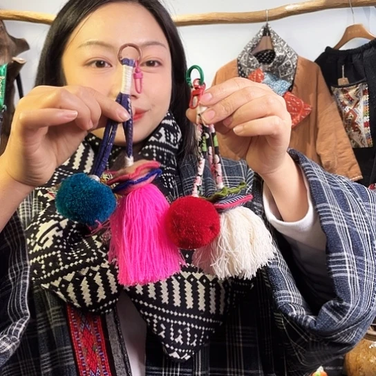 织绣手工制作工艺包挂