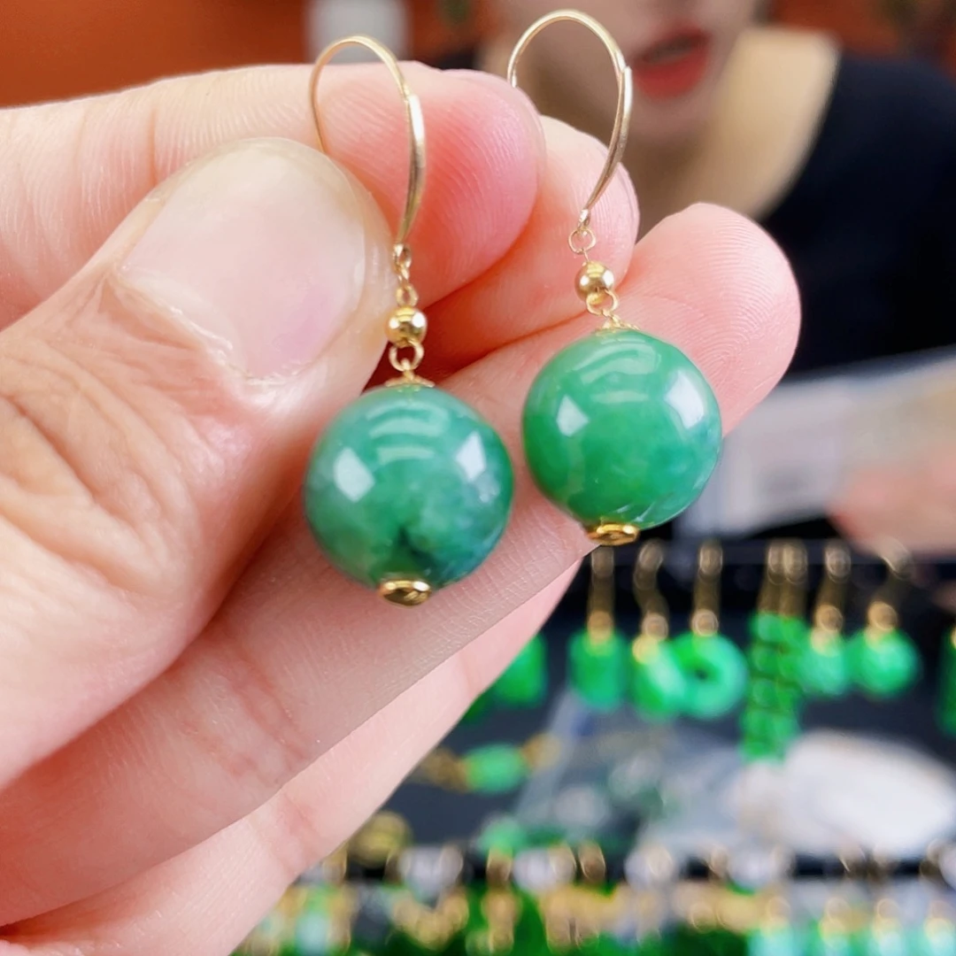 翡翠18K金镶嵌耳饰