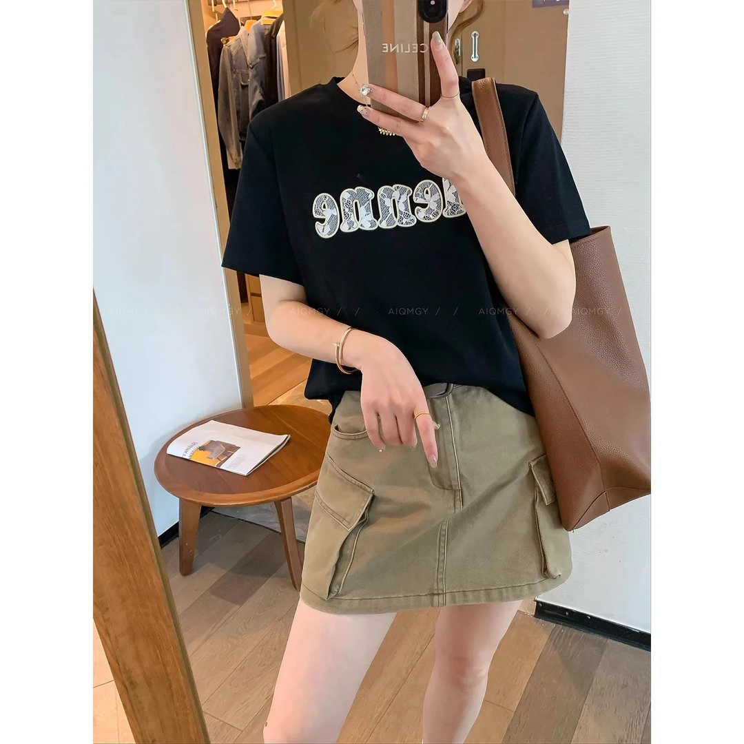 时尚休闲印花黑色短袖T恤女2025夏季新款修身显瘦百搭简约上衣潮