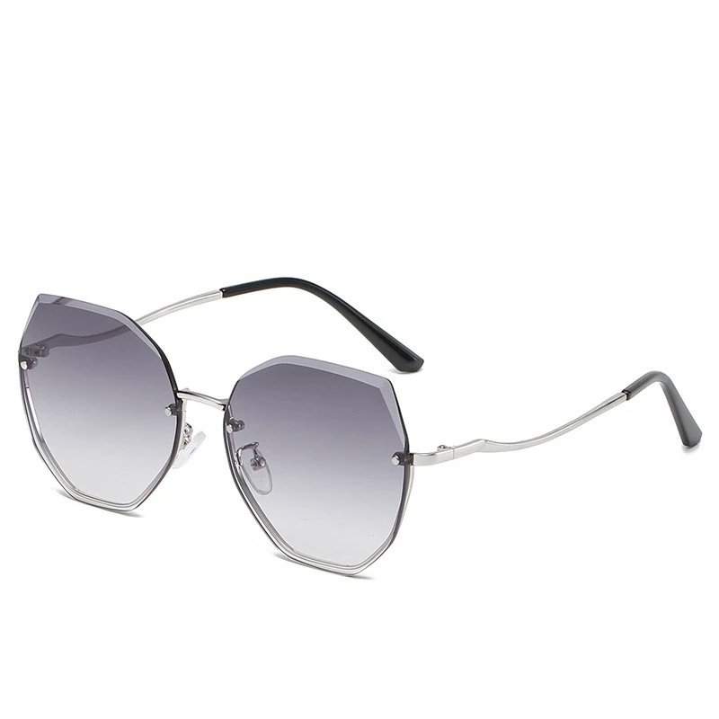 2025新款猫眼墨镜简约高级感网红太阳眼镜方圆脸显瘦气质欧美街拍