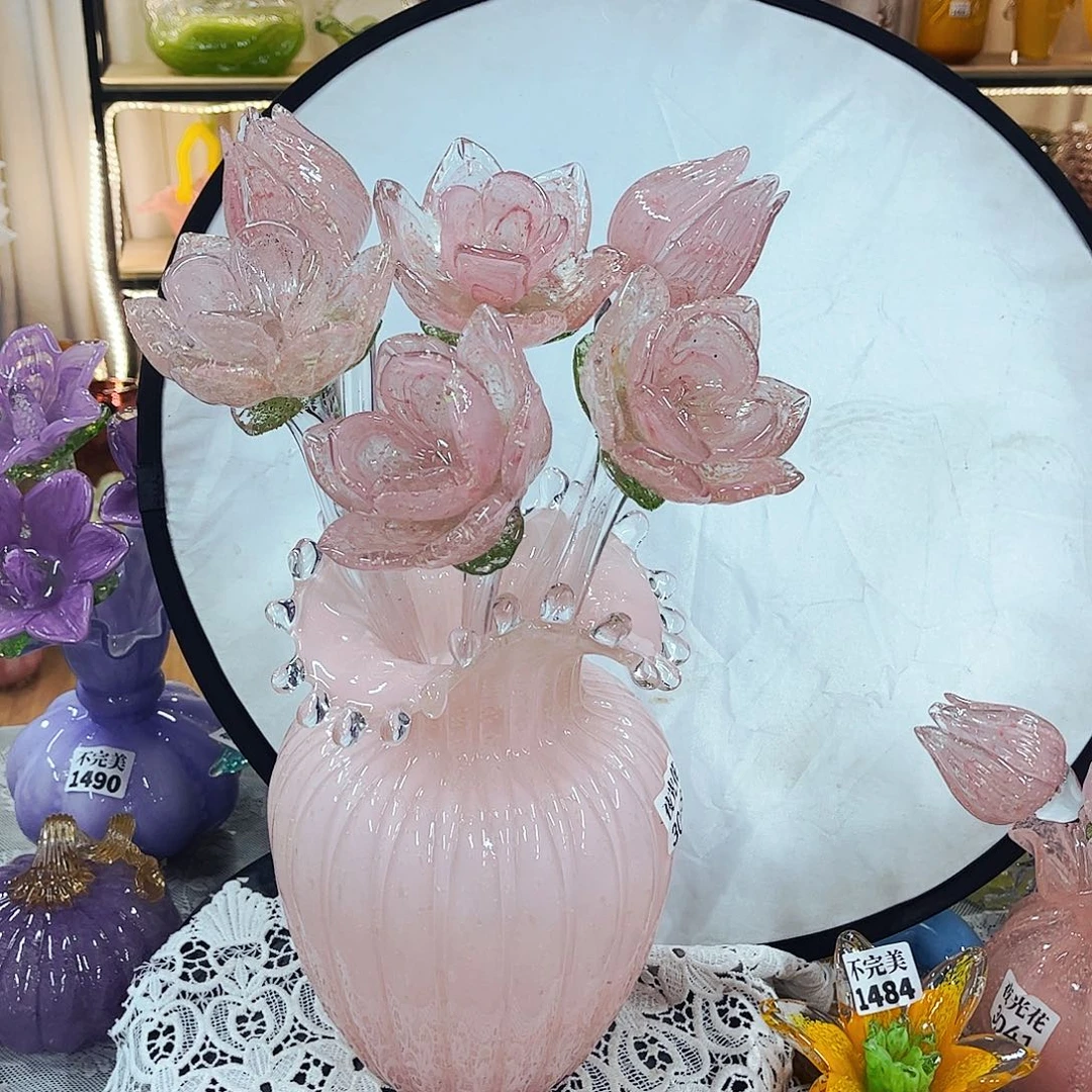 丫****一套夜光6花1瓶 家悦琉璃工艺品