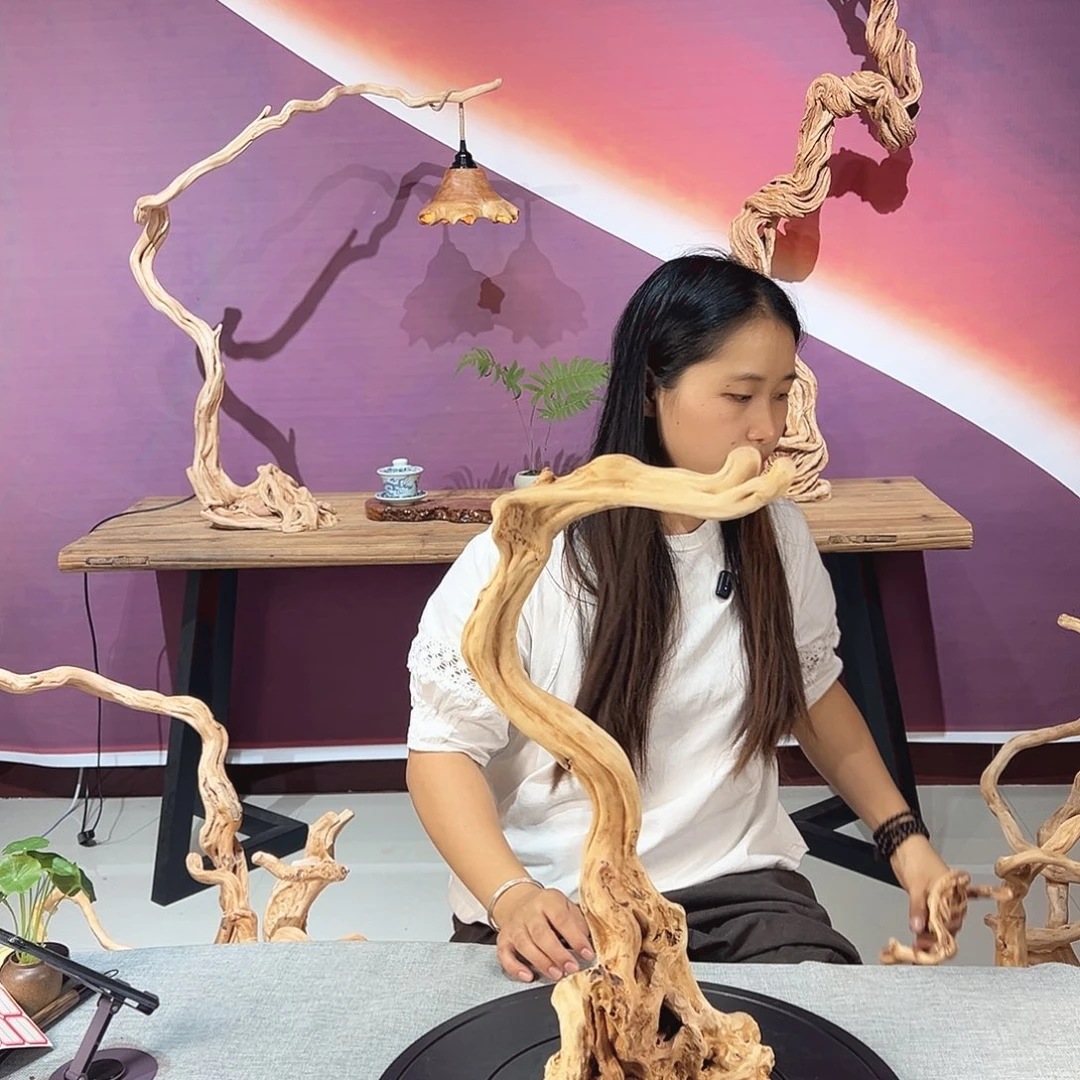 沁***店木天然杜鹃根根艺摆件