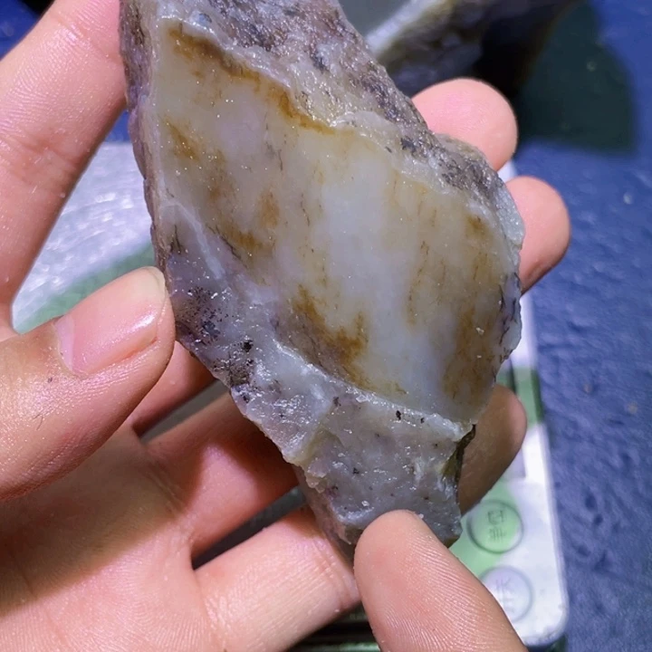 和田玉（糖玉）未镶嵌珠宝半成品