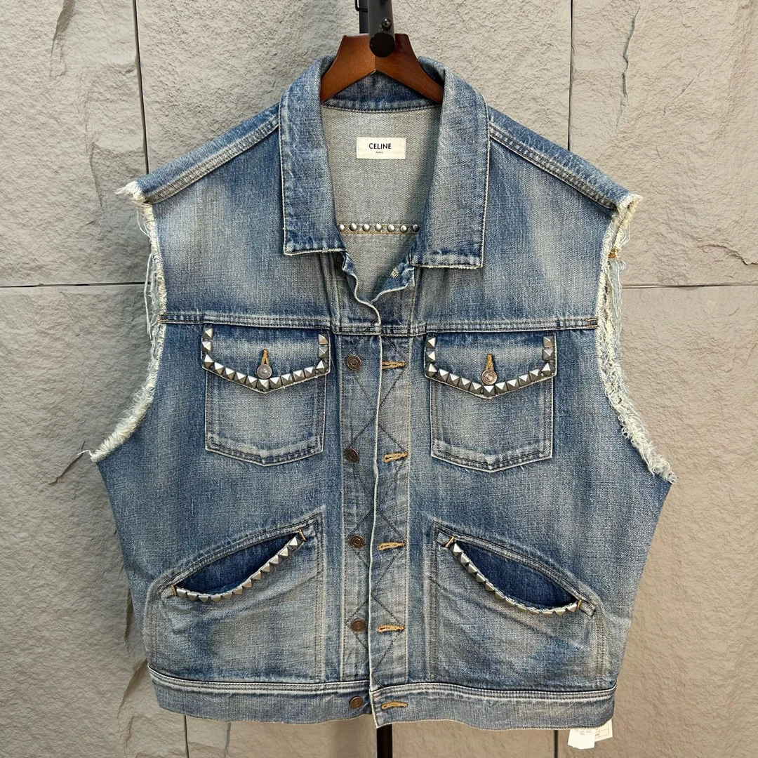 99新 Celine/思琳 艺术家铆钉刺绣牛仔马甲 XL码 ys000974