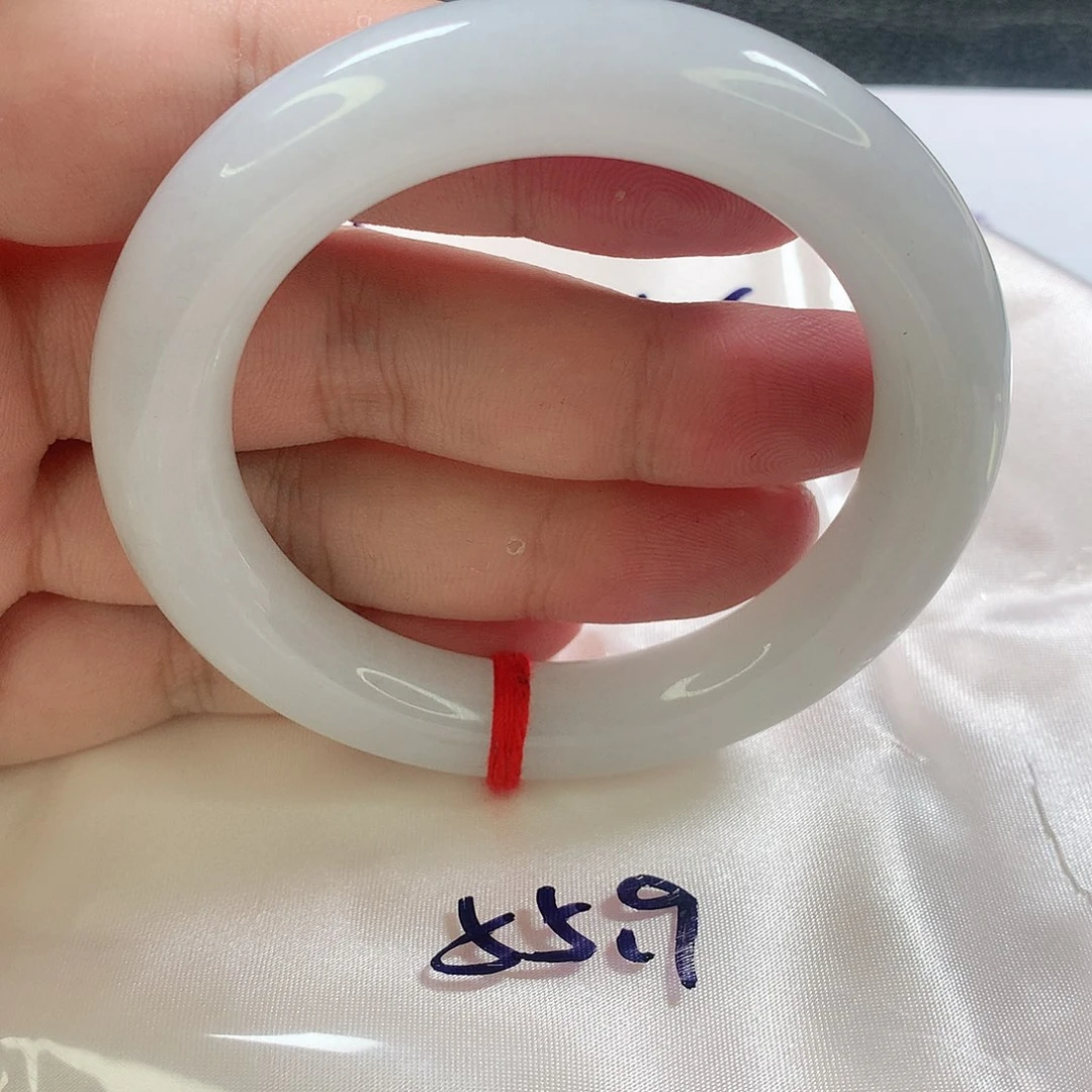 未镶嵌手镯（圆镯）翡翠310号