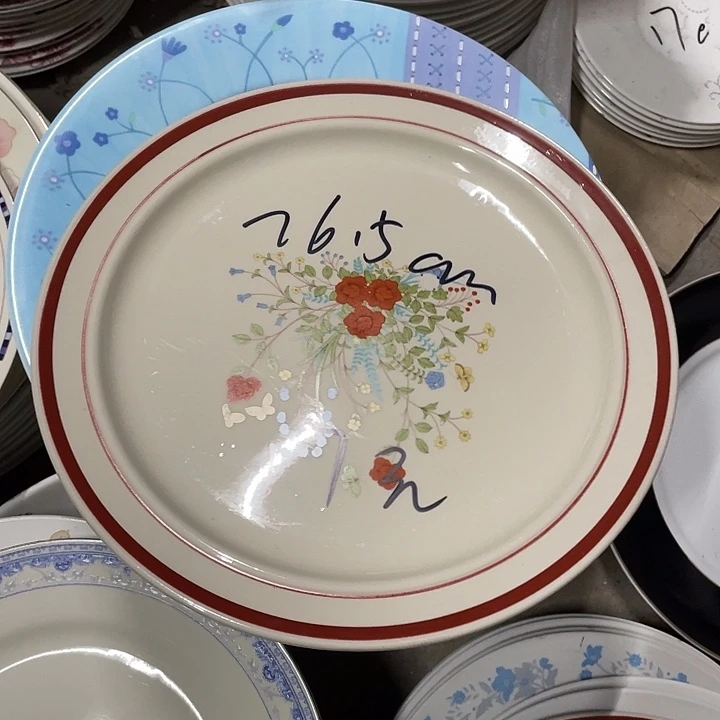 杯炻器瓷5朵红花盘子一个 17