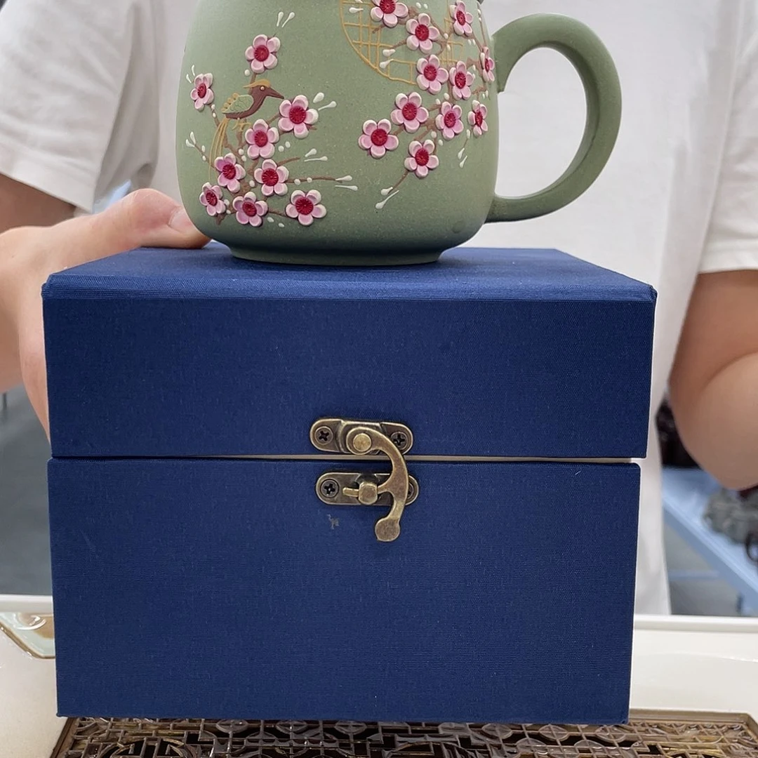 茶杯紫砂梅花幻彩豆青