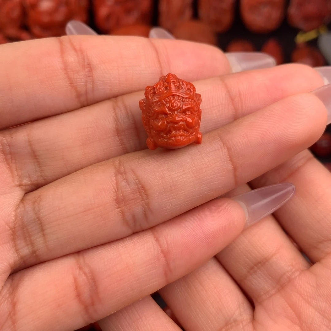 南红玛瑙精工雕刻大黑天13+未镶嵌