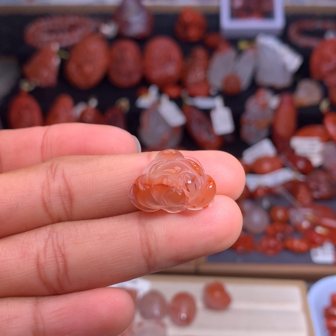南红玛瑙未镶嵌珠宝半成品莲花