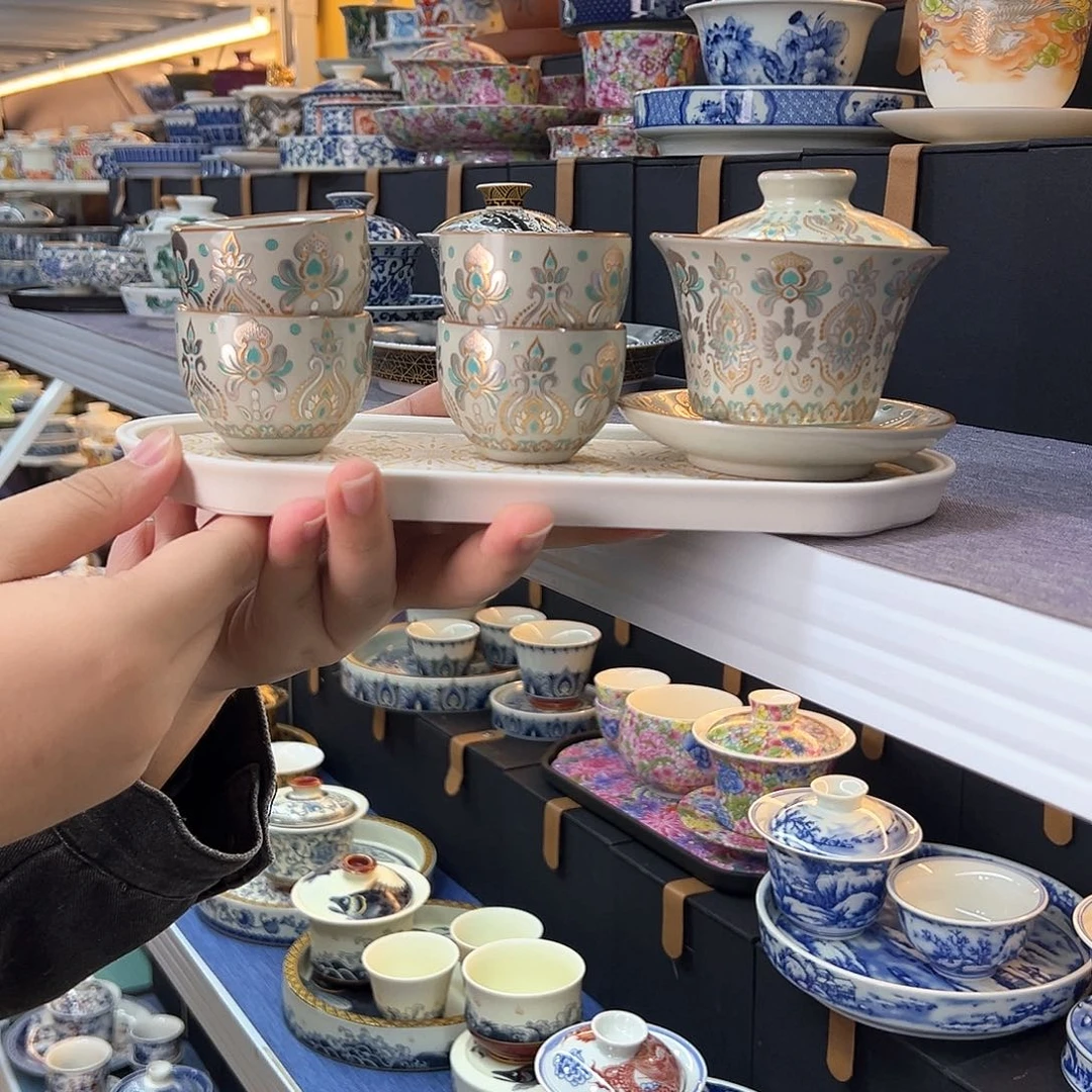 我们的目标是成为更好的人