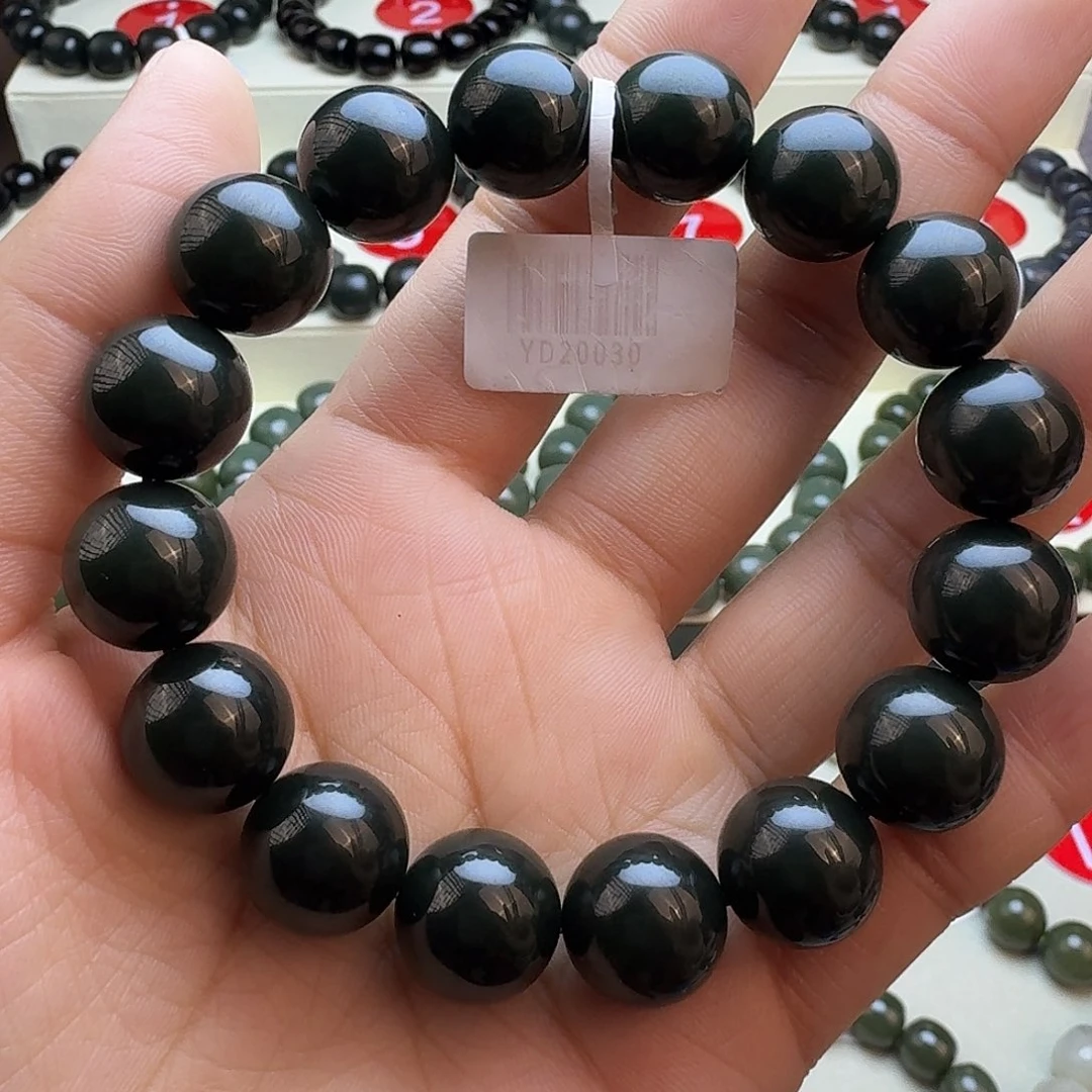 和田玉未镶嵌手串