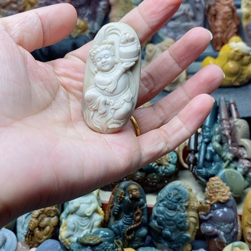 【闪购商品】定制石英质玉手把件未镶嵌