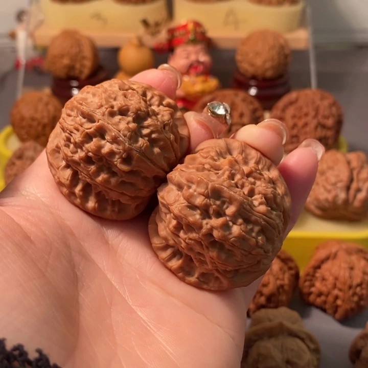 吊坠文玩核桃41➕核老闷