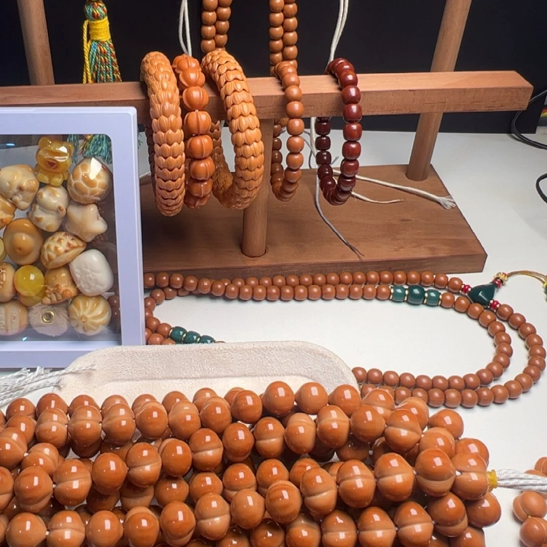 月***亮手串猴头核桃猴头