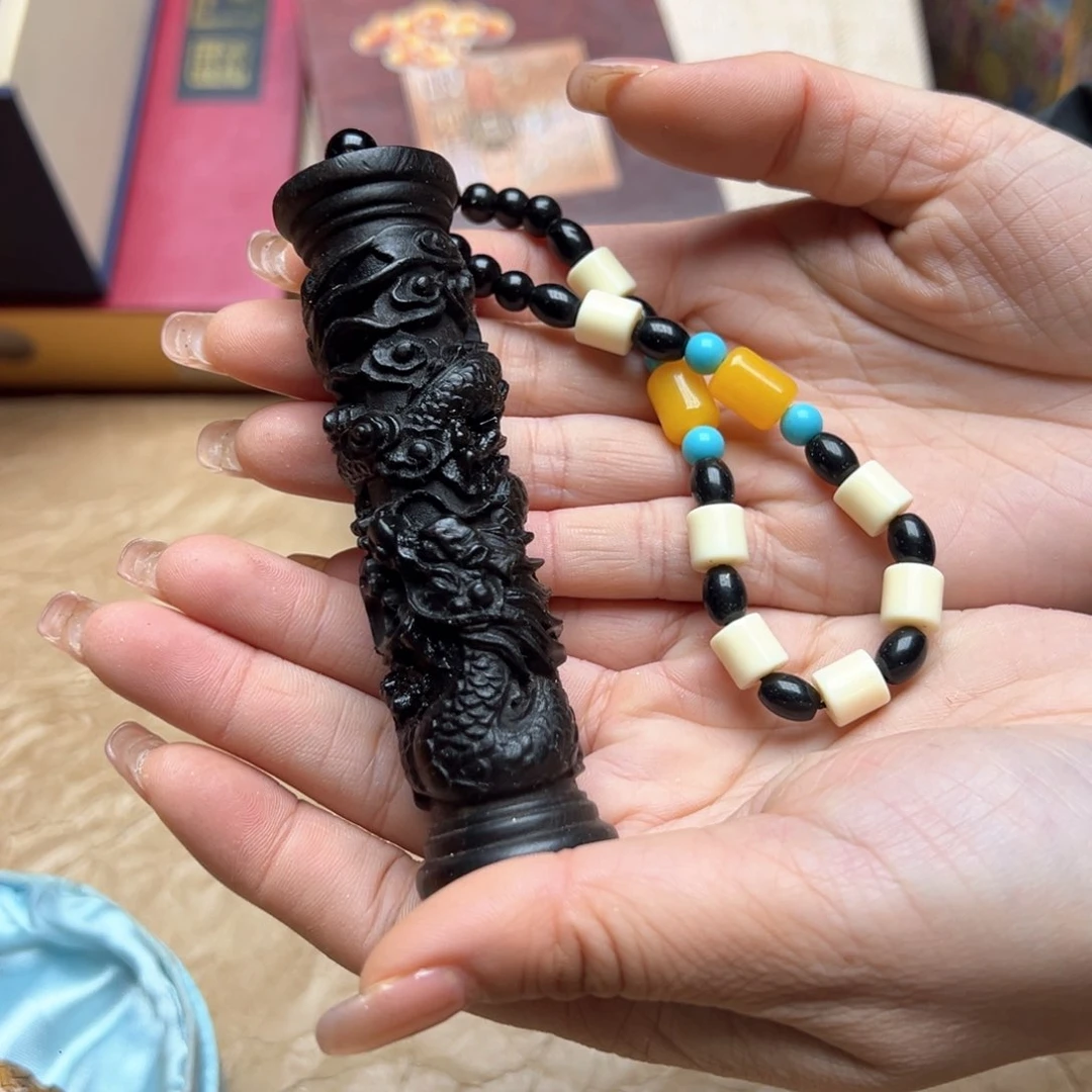 大叶紫檀（黑酸枝木类）