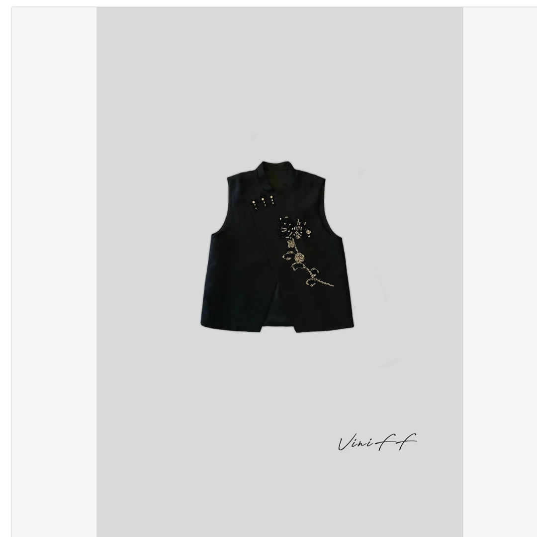 ViniFF薇妮｜2025S/S 早春新款 「晚香玉」羊毛手工钉珠马甲WA5CJ054