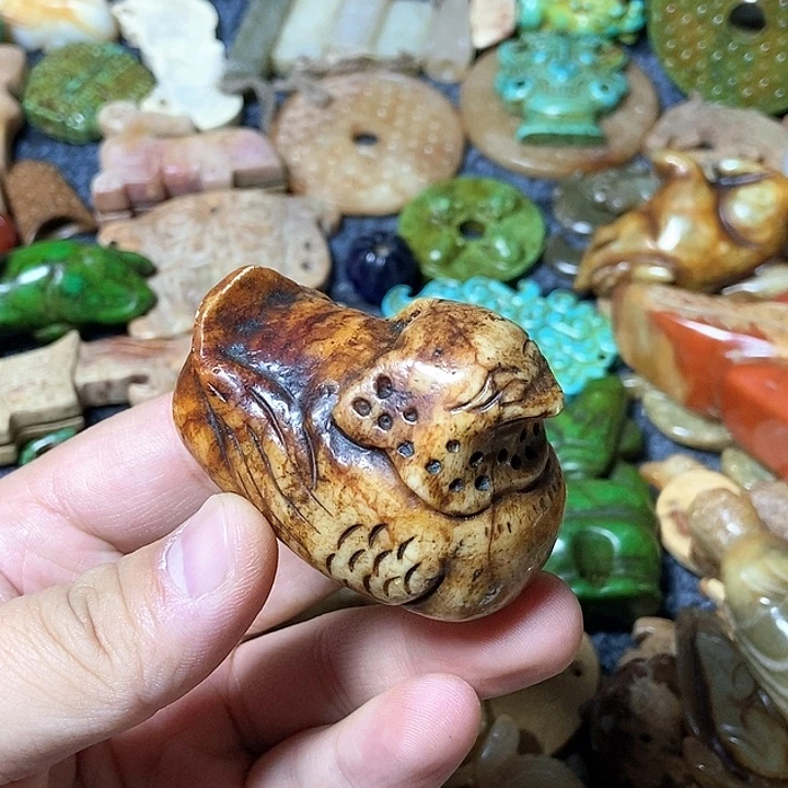 和田玉未镶嵌颈饰121