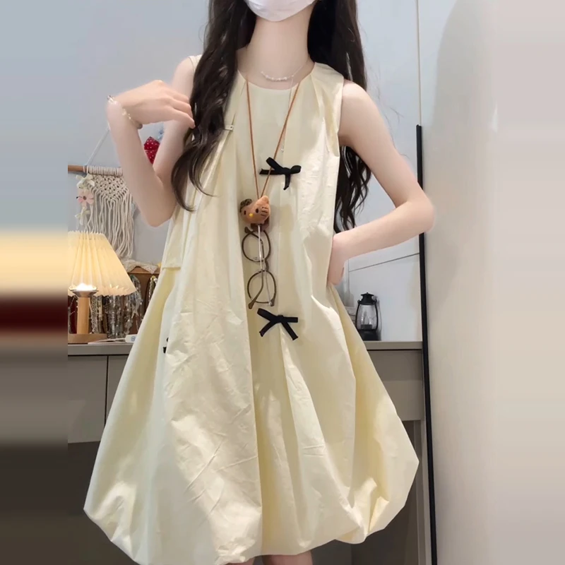 淡黄色花苞连衣裙夏季小个子短裙2025新款法式无袖背心蓬蓬裙3635