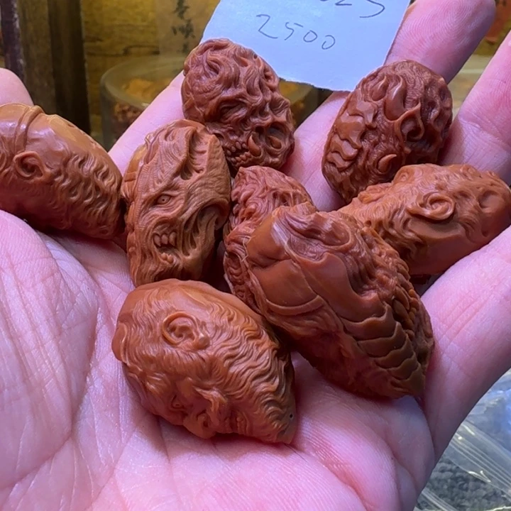 橄榄核吊坠啦啦啦