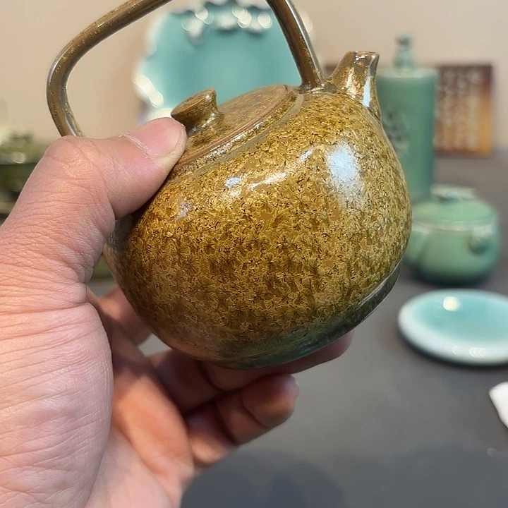 瓷片小****?龙泉青瓷福利青瓷