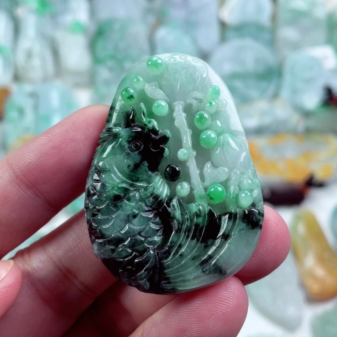 翡翠未镶嵌吊坠(不含链)