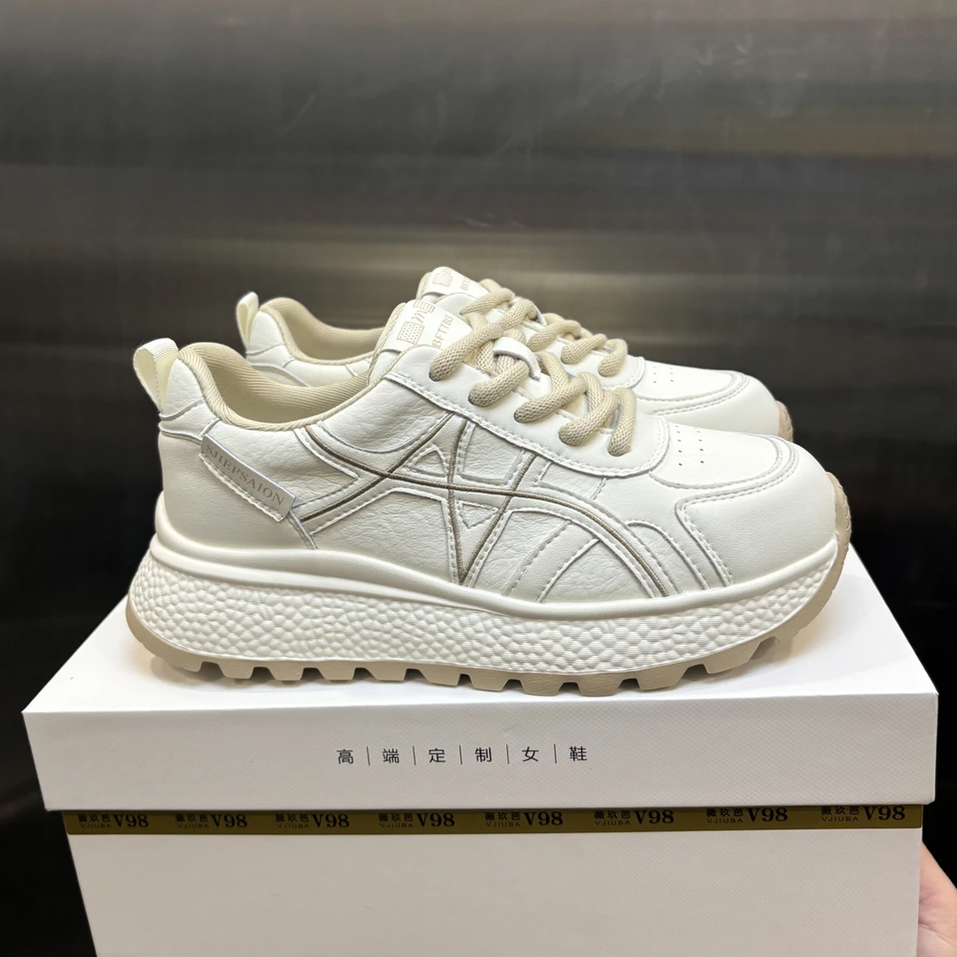 2026新款真皮系带超轻便发泡厚底阿甘鞋百搭老爹运动休闲鞋女