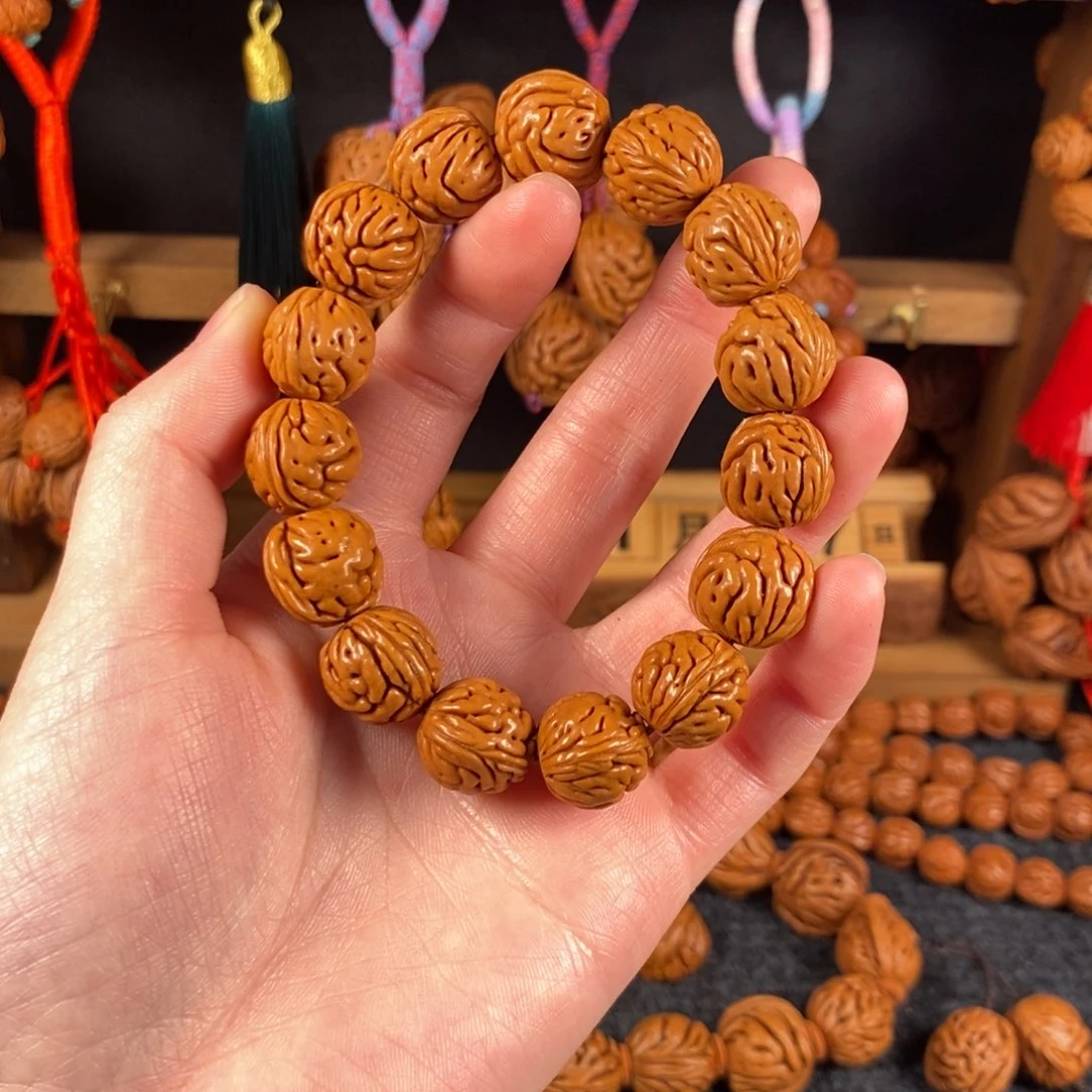 吊坠桃核7链接桃枭手串