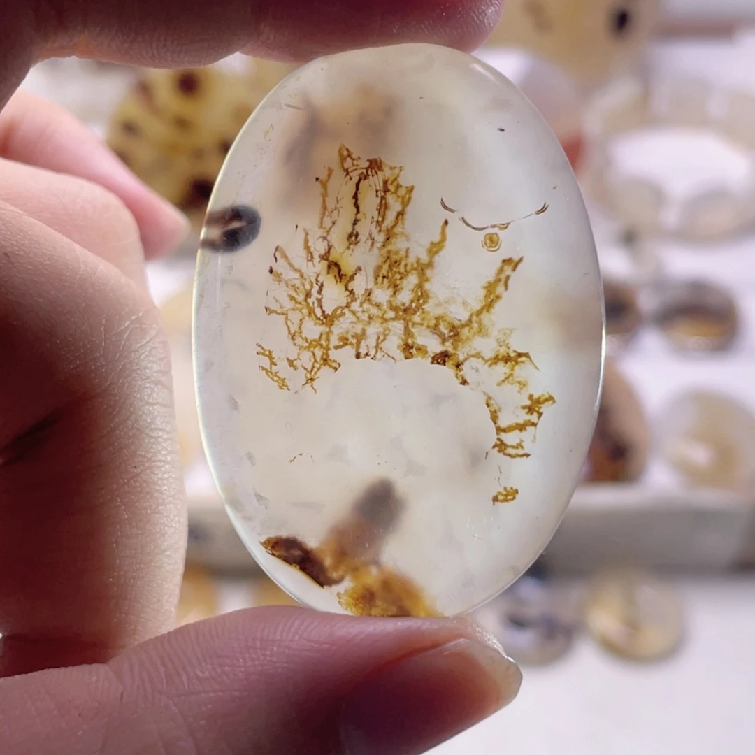 玛瑙/玉髓未镶嵌珠宝奇石