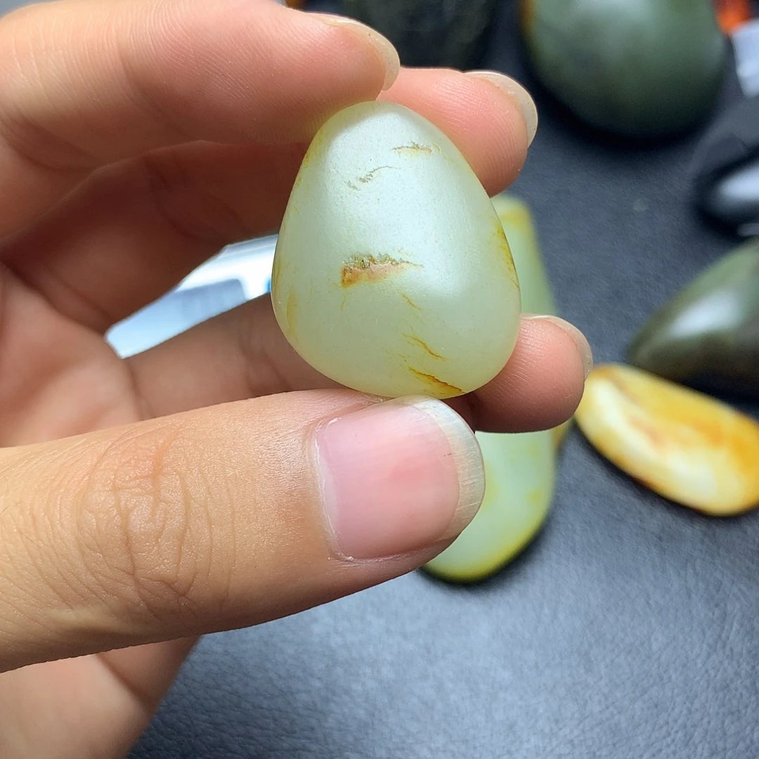 和田玉未镶嵌摆件