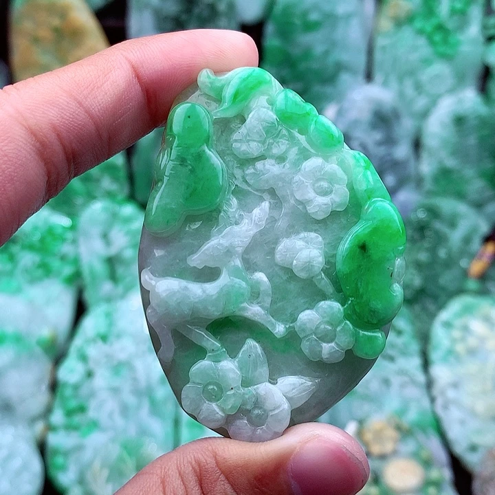 翡翠吊坠(不含链)未镶嵌