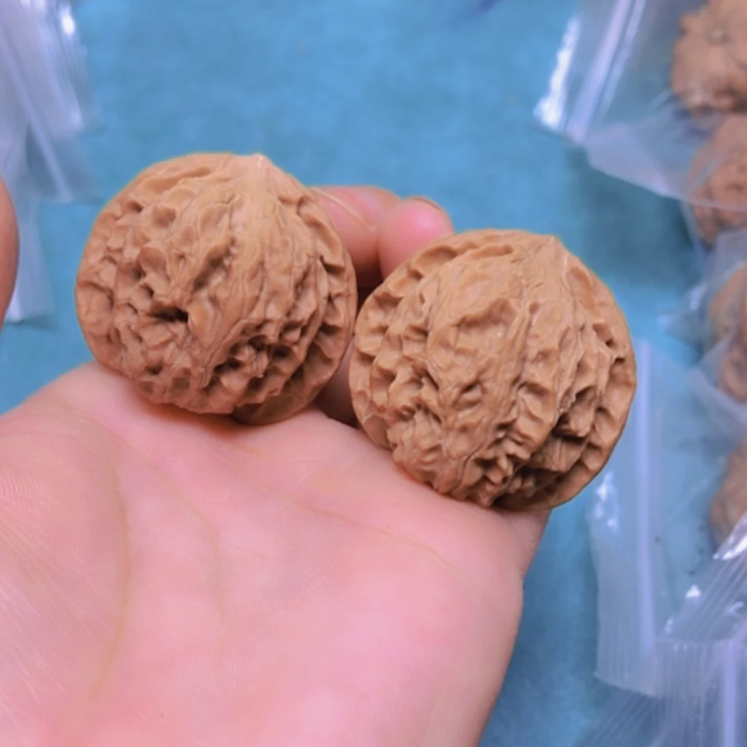 【闪购商品】摆件核桃36龙眼元宝出油