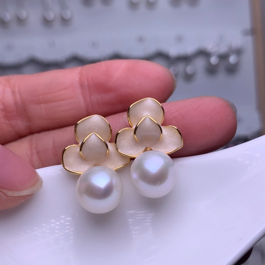 未镶嵌耳饰淡水珍珠
