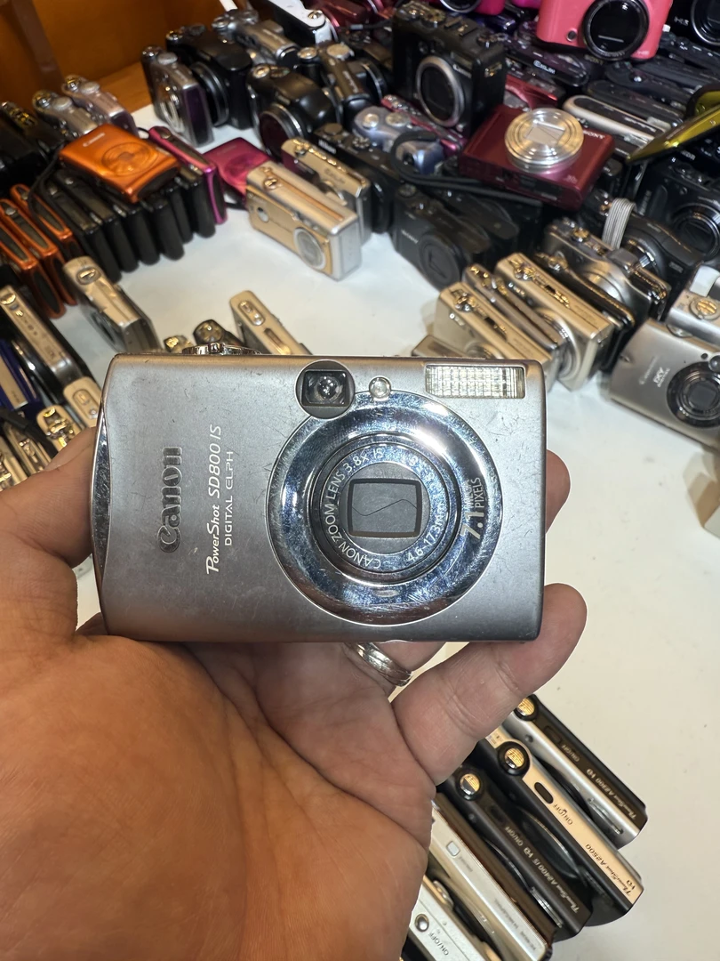 9新 Canon/佳能 佳能ixus850 710W像素 3倍变焦 配件齐全