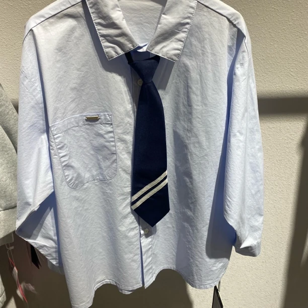 1050儿童学院风衬衣