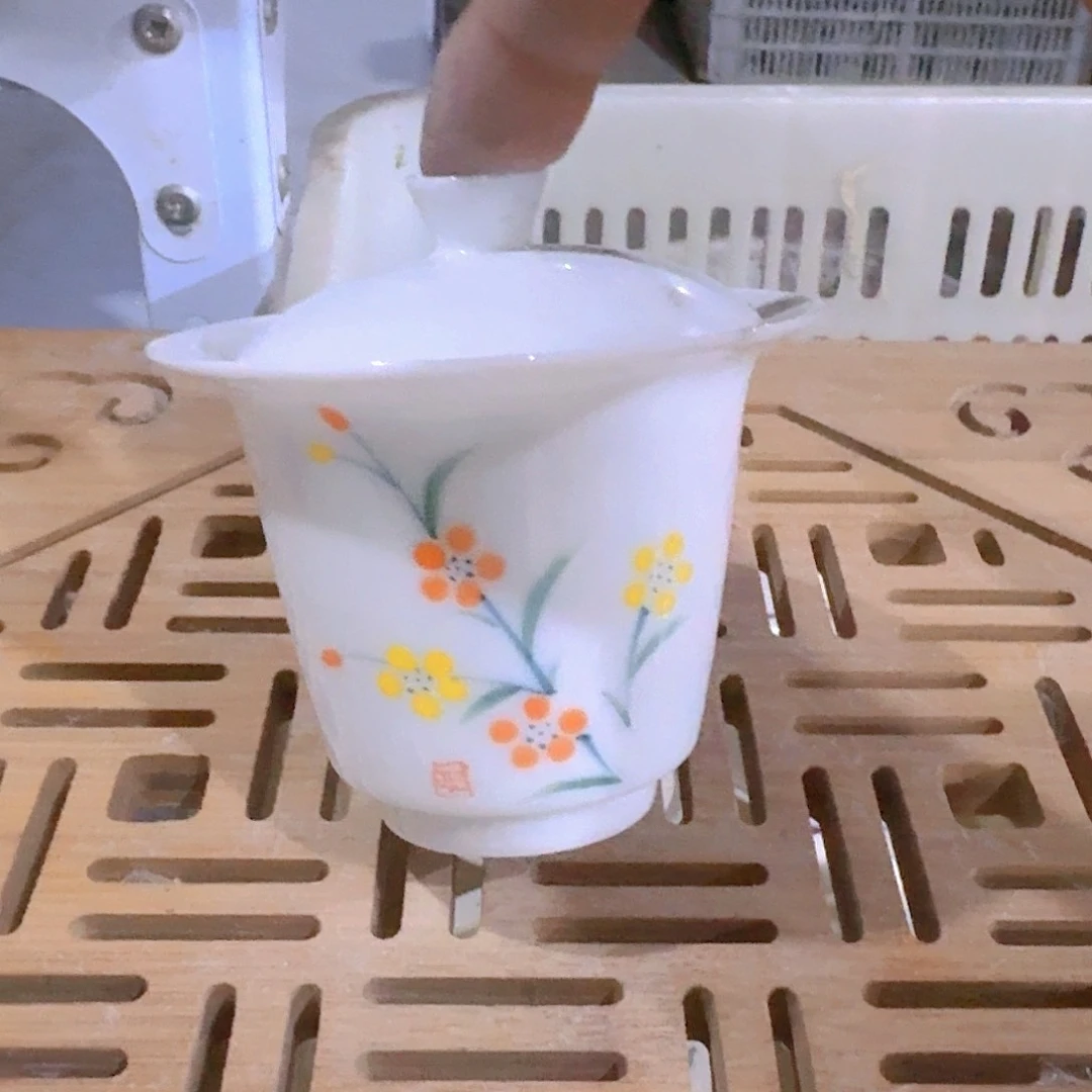 瑕疵茶具。介意勿拍