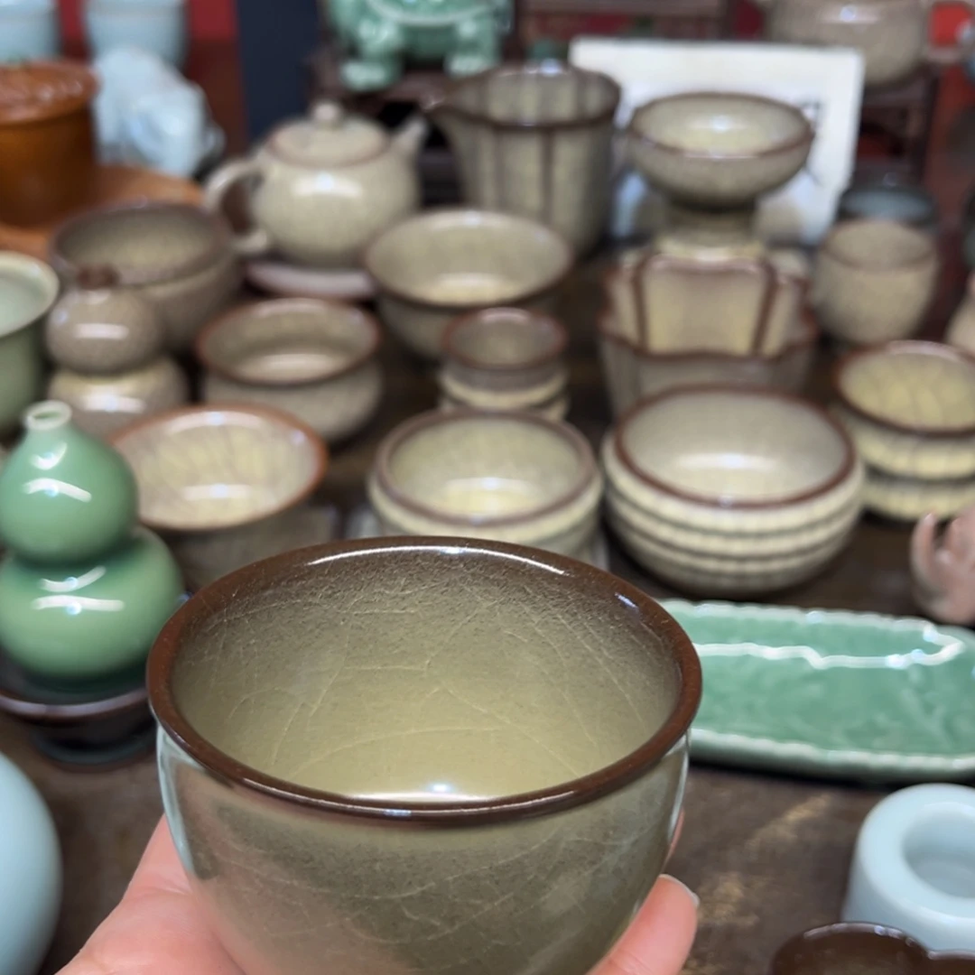 青瓷微瑕浮力特价