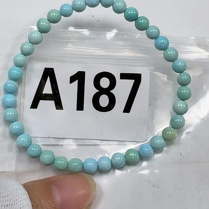 绿松石未镶嵌珠宝奇石5.8