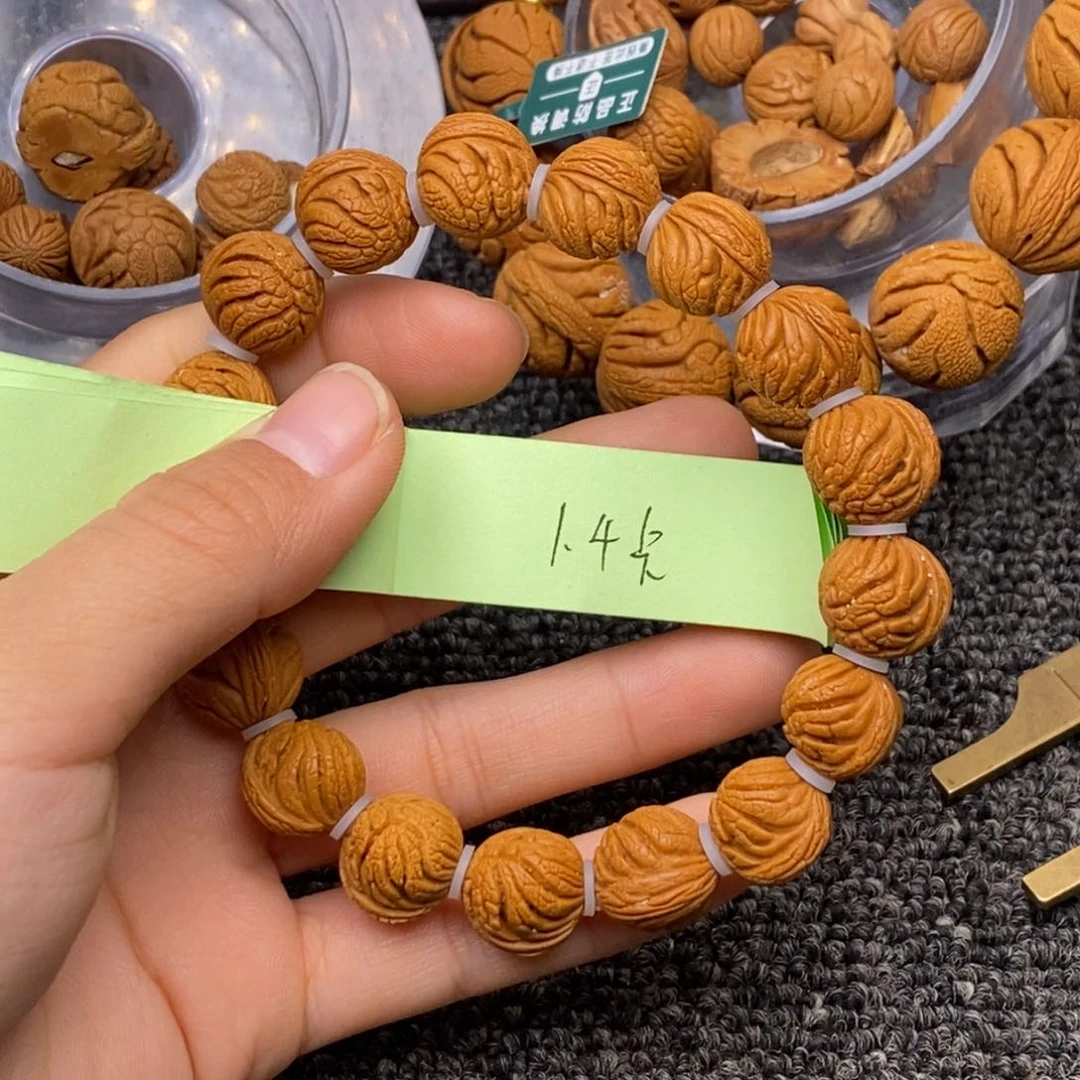 秦岭山脉龙纹桃核 17