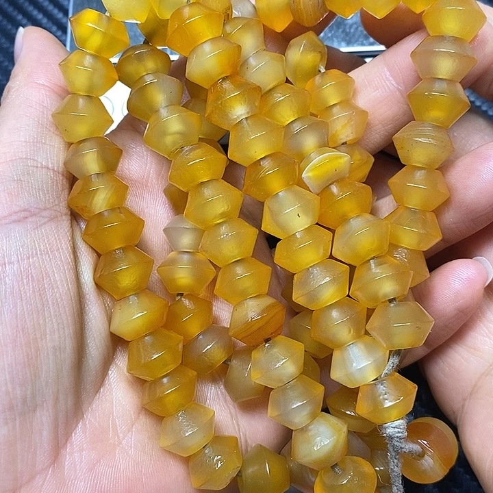 未镶嵌颈饰玛瑙/玉髓a***气