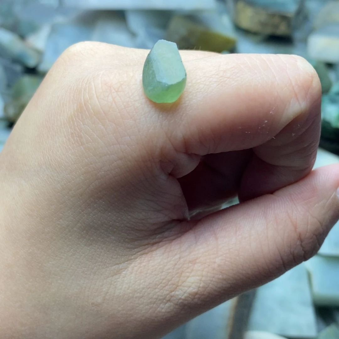 定制翡翠未镶嵌定制