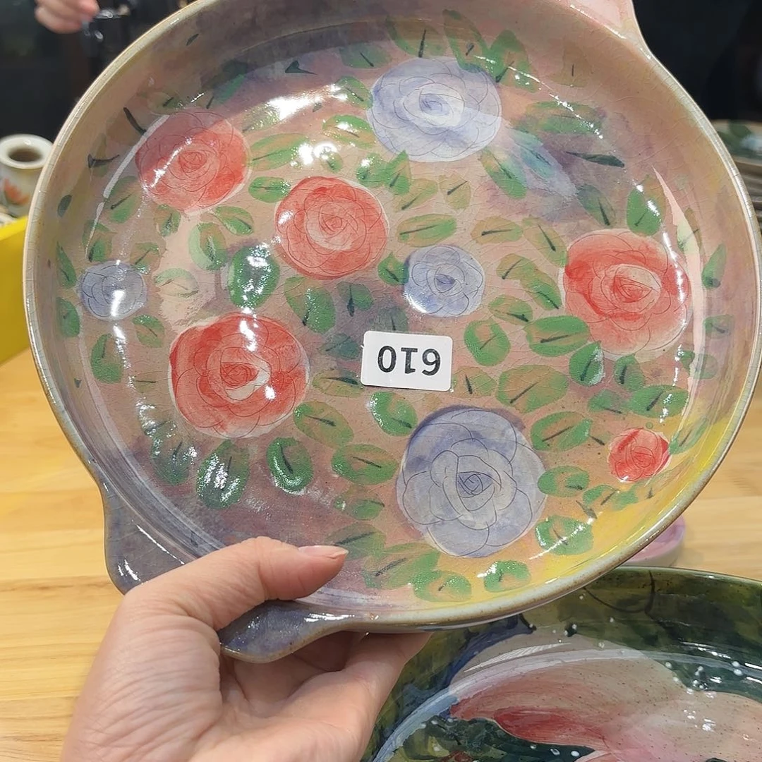 瓷片兔兔盖茨，兔兔