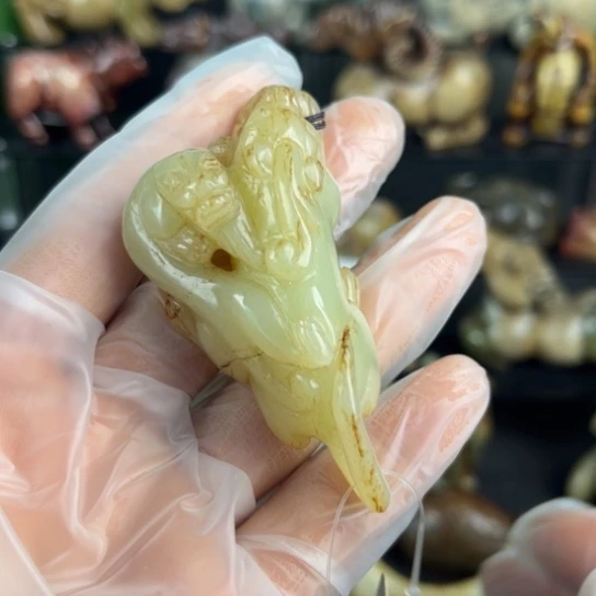 和田玉挂件未镶嵌