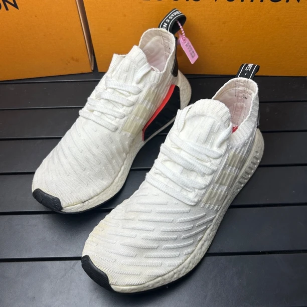 95新 MM6 跑鞋 马/ 白色 run2 /42码