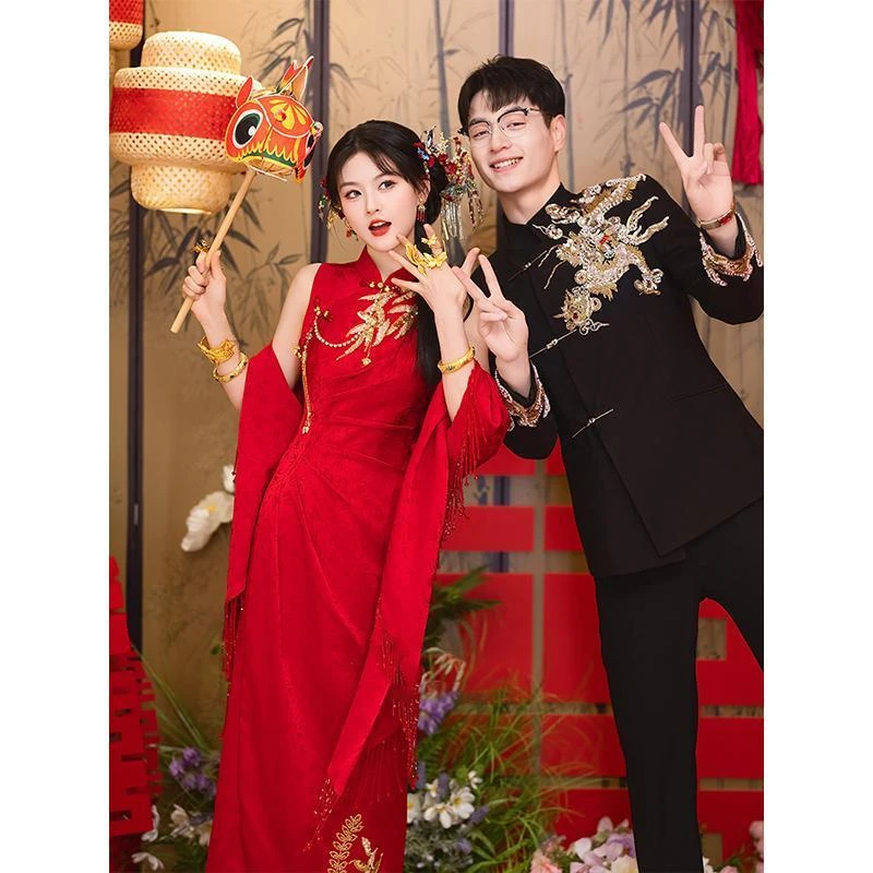 新娘订婚旗袍2025新款红色高级感新中式敬酒服无袖回门晨袍礼服裙