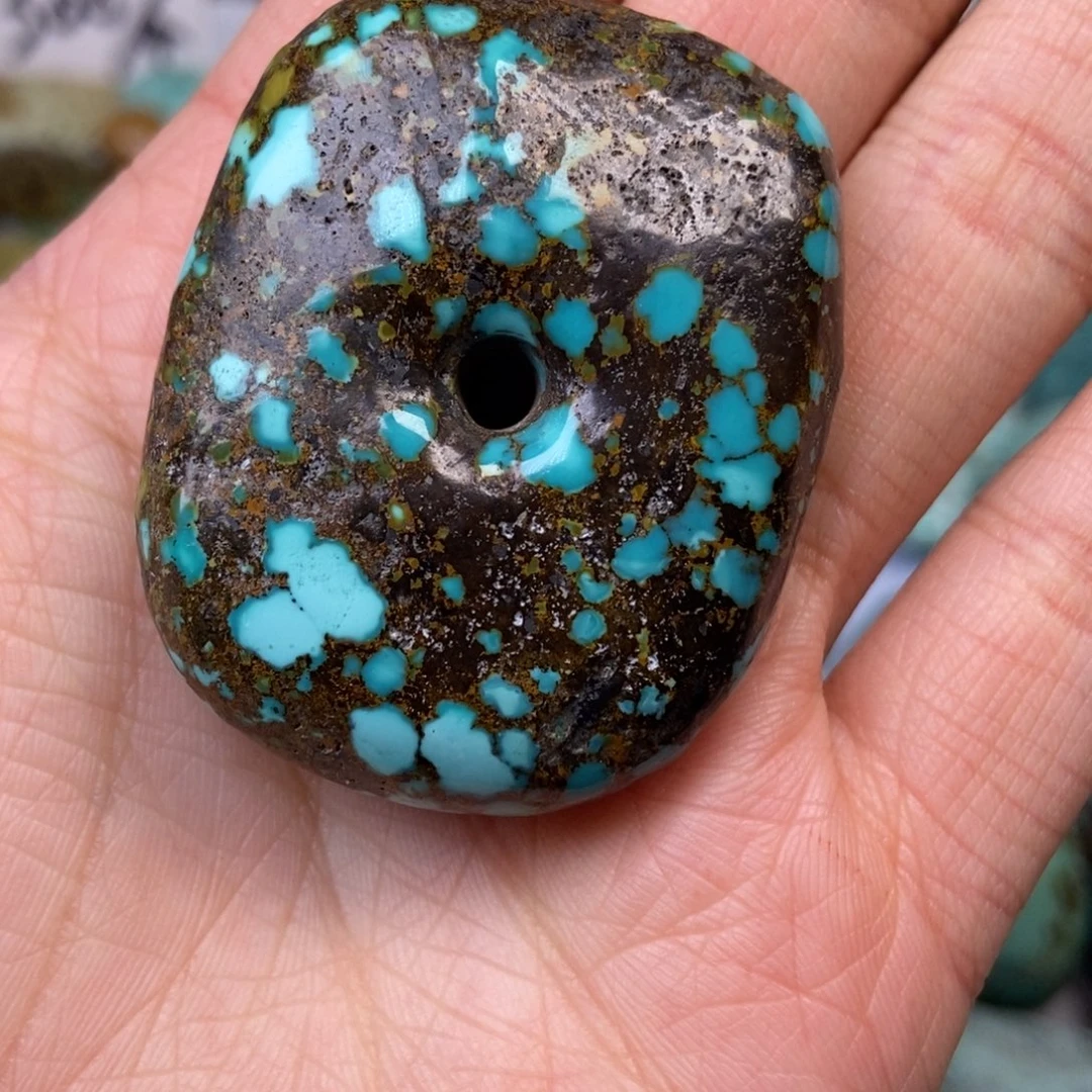 绿松石珠宝奇石未镶嵌会****?