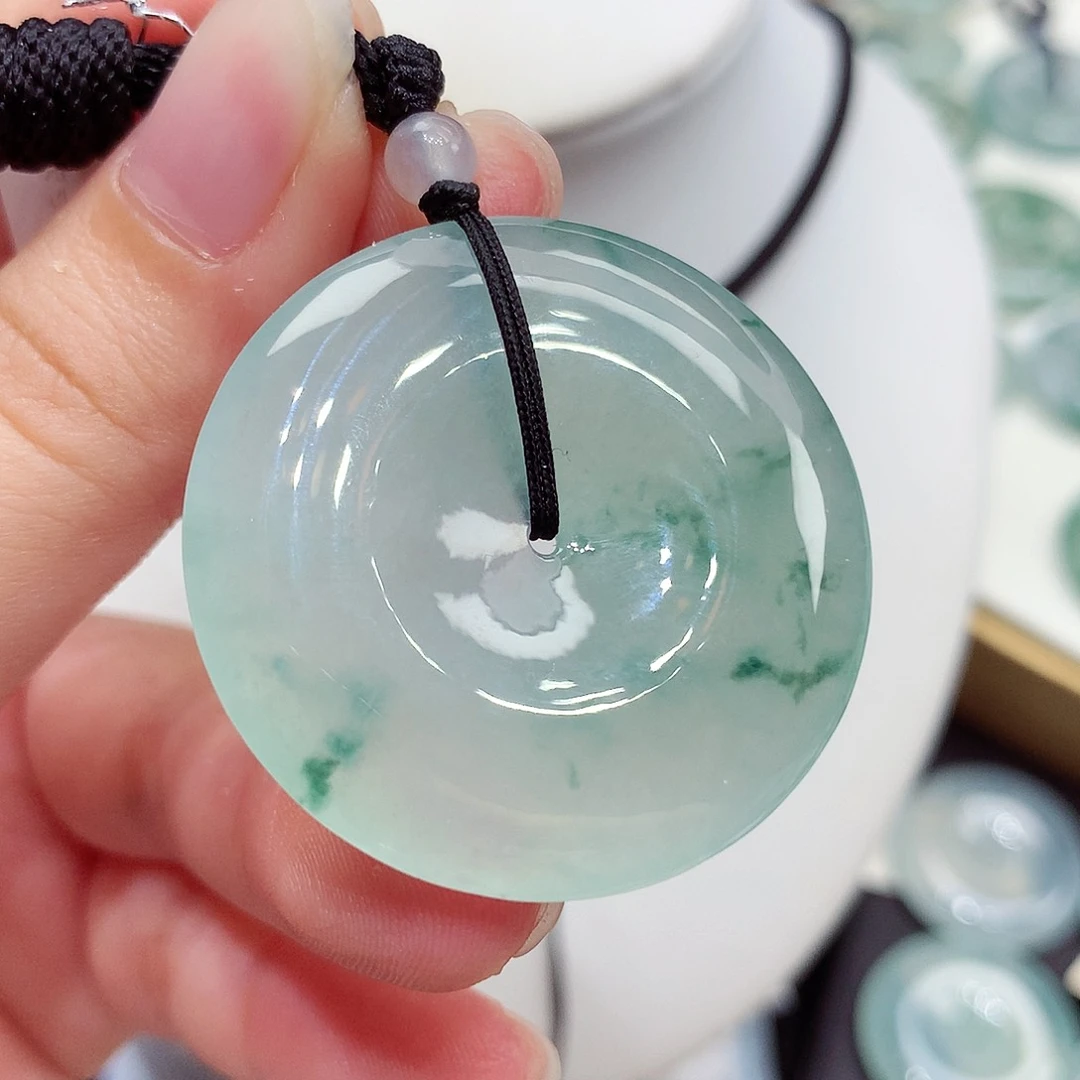 颈饰未镶嵌翡翠翡翠65，35.9/5.8