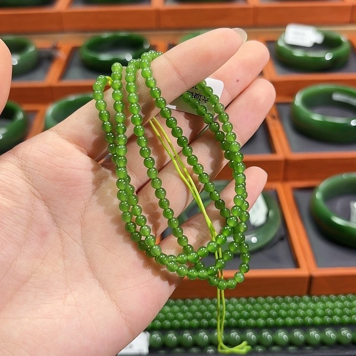 和田玉（碧玉）未镶嵌项链